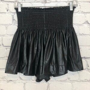 Queen Of Sparkles Swing Shorts Size S Black